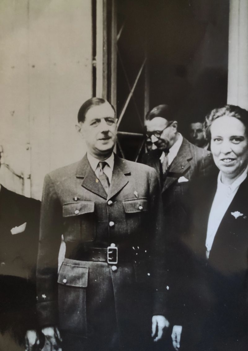 de Gaulle et Denise Laroque 1947
